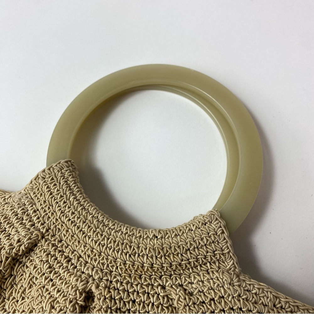 Summer Vacation Woven Handbag Tote - Picture 6 of 9
